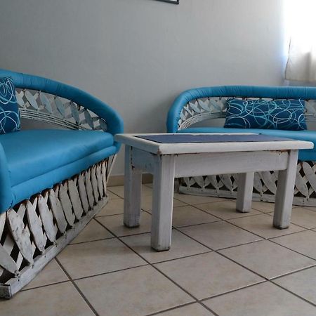 לאון Hotel Y Suites Los Alcatraces מראה חיצוני תמונה